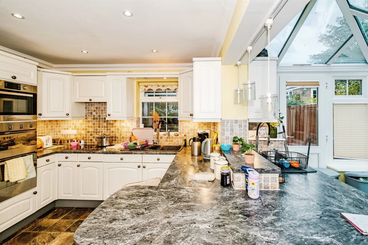 Manor Road, Lancing, BN15, photo 6