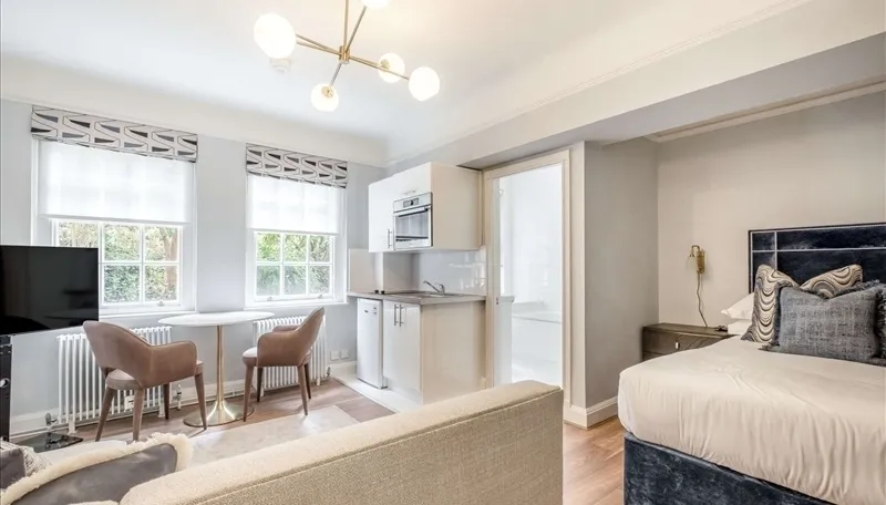 flat to rent — Pelham Court, 145 Fulham Road, Chelse...