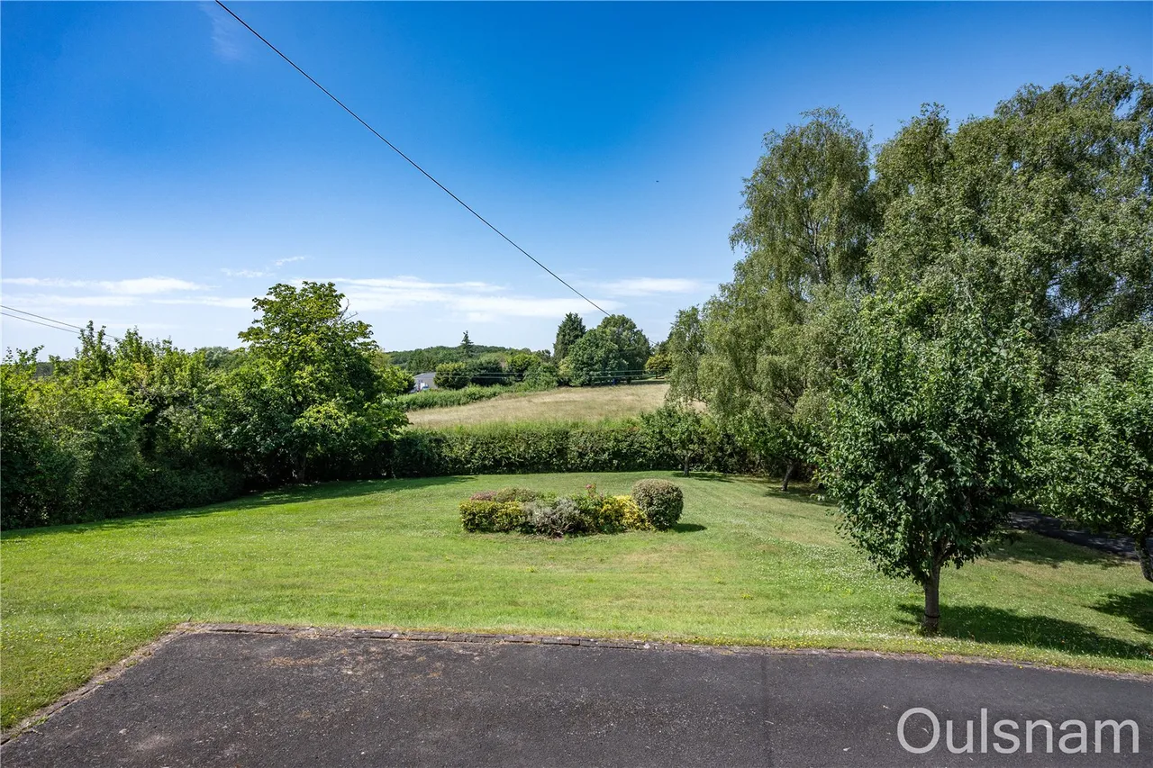 Victoria Road, Dodford, B61, photo 43