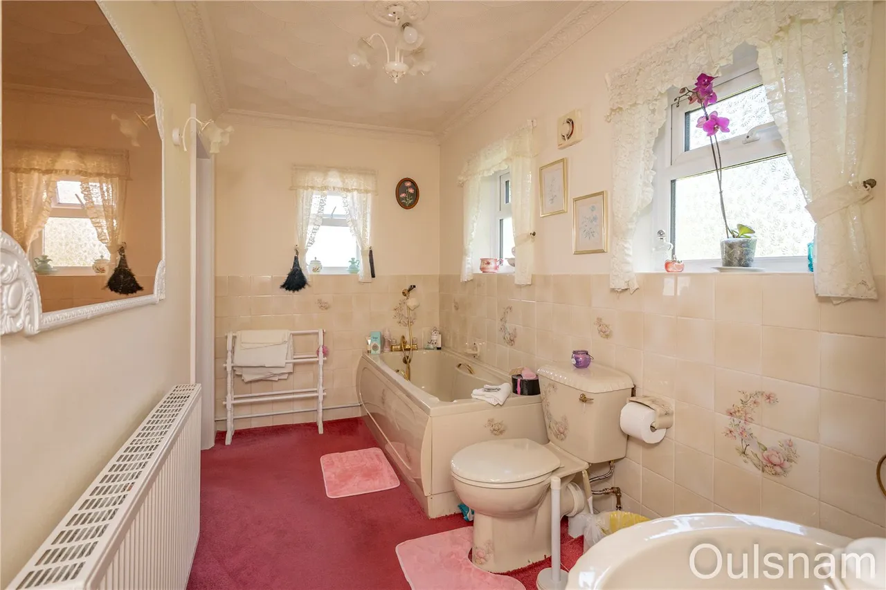 Victoria Road, Dodford, B61, photo 20