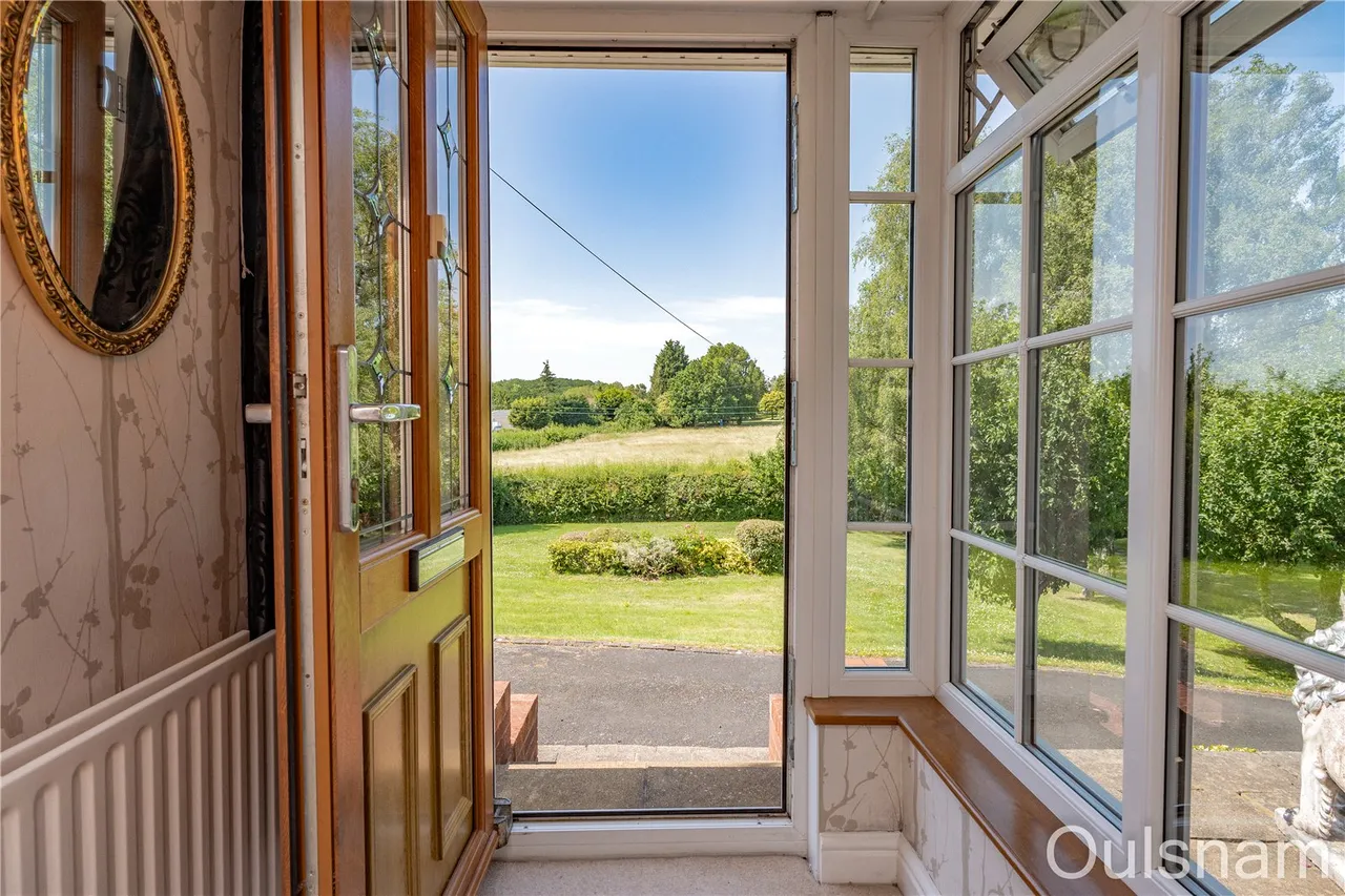 Victoria Road, Dodford, B61, photo 25