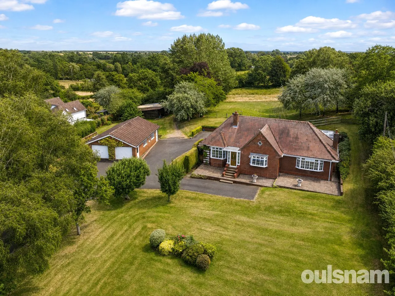 5 bed house for sale, Victoria Road, Dodford, B61