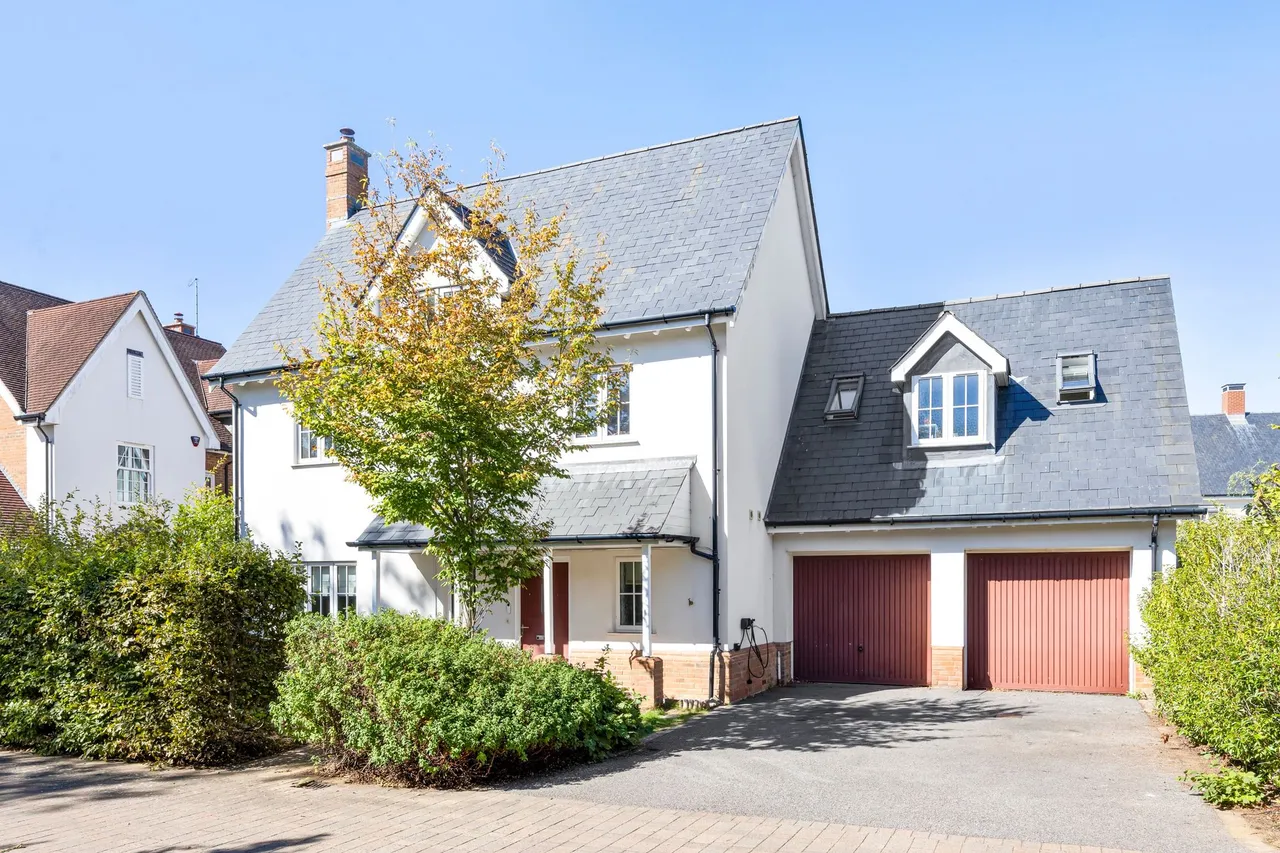 Churchill Way, Broadbridge Heath, RH12, photo 23