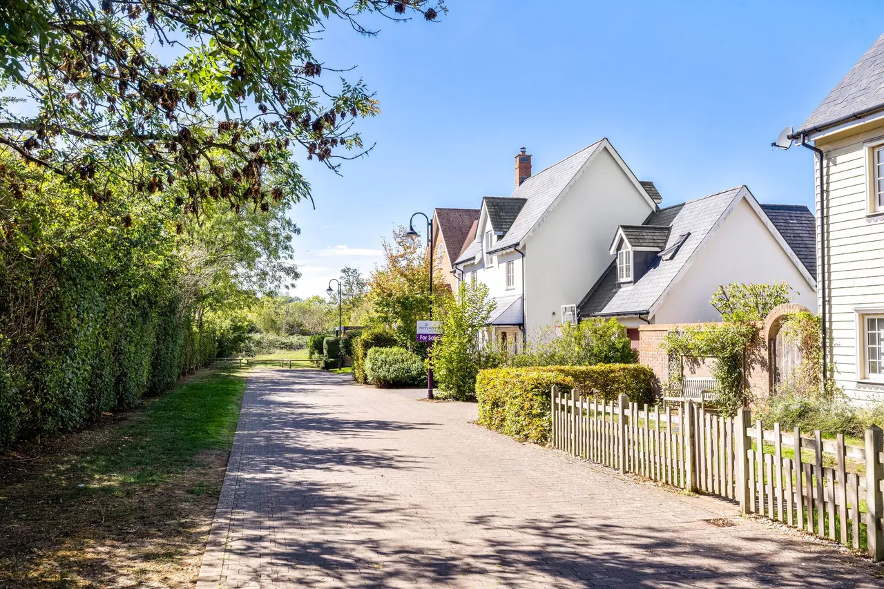Churchill Way, Broadbridge Heath, RH12, photo 24