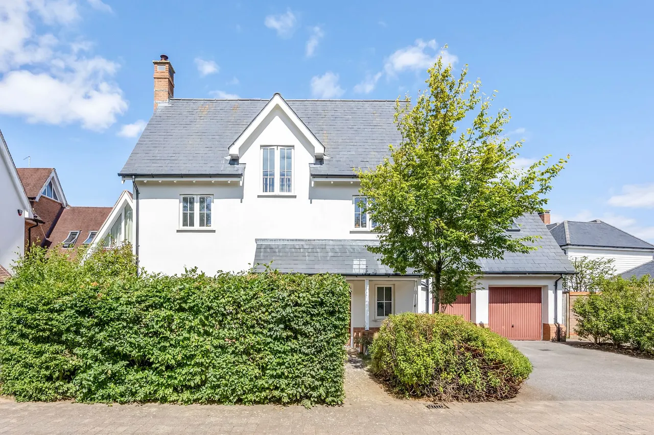 Churchill Way, Broadbridge Heath, RH12, photo 19