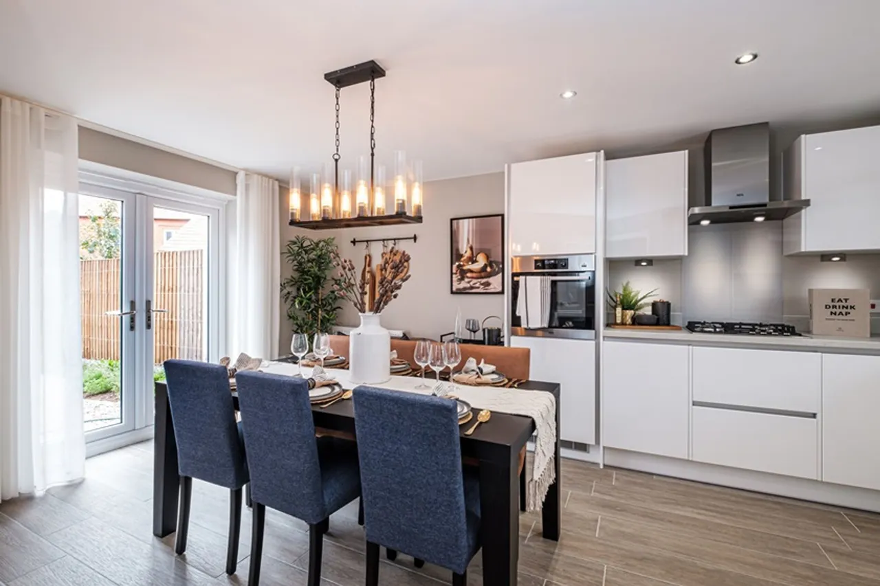 Queens Manor, Barkby Road, LE7, photo 2