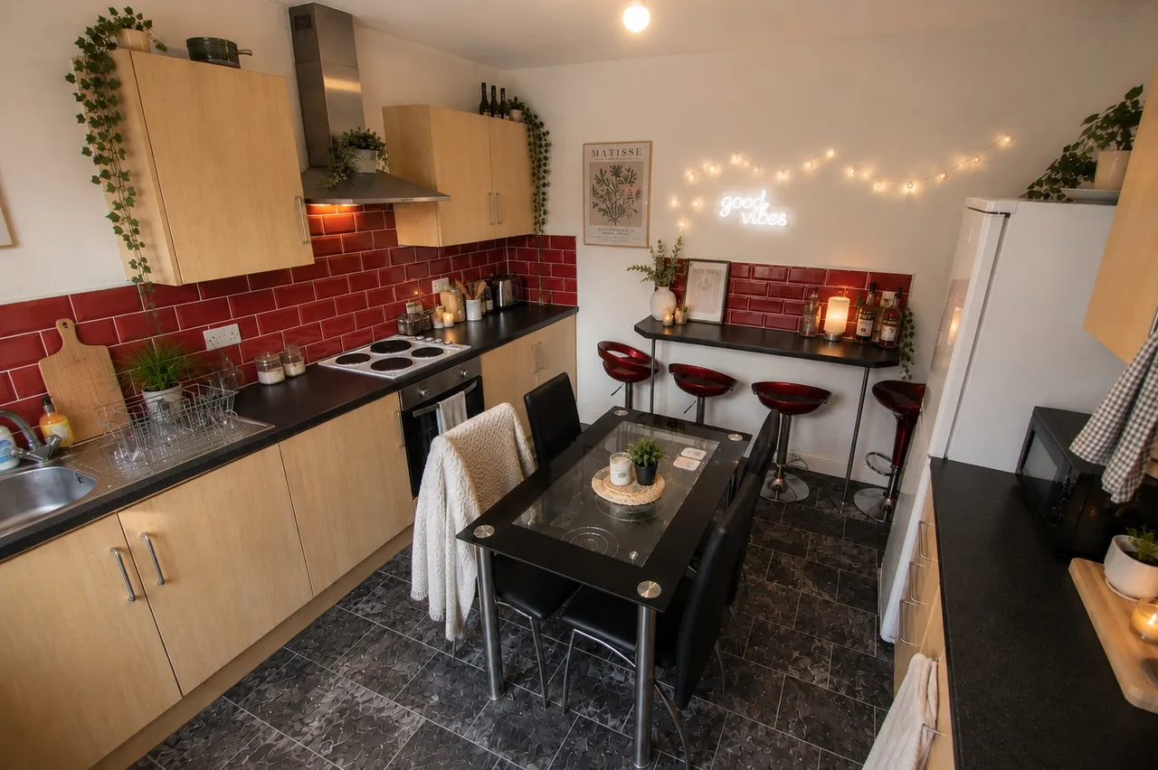 Thornville Terrace, Hyde Park, LS6, photo 2