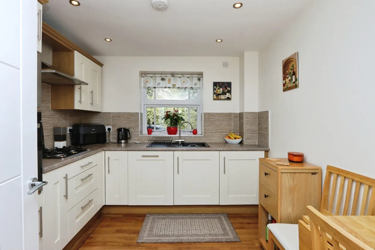 Church Street, Eckington, S21, photo 2