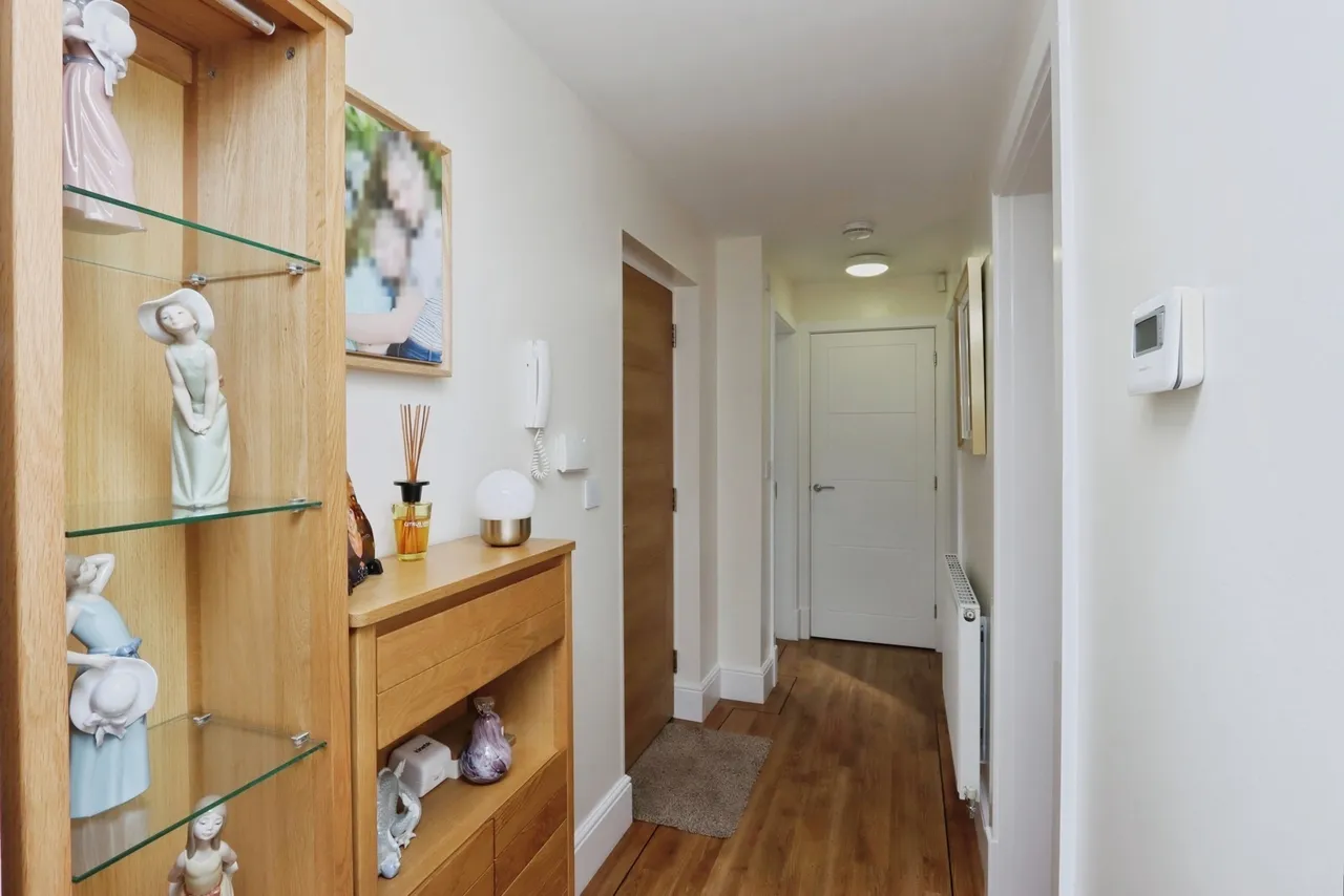 Church Street, Eckington, S21, photo 9