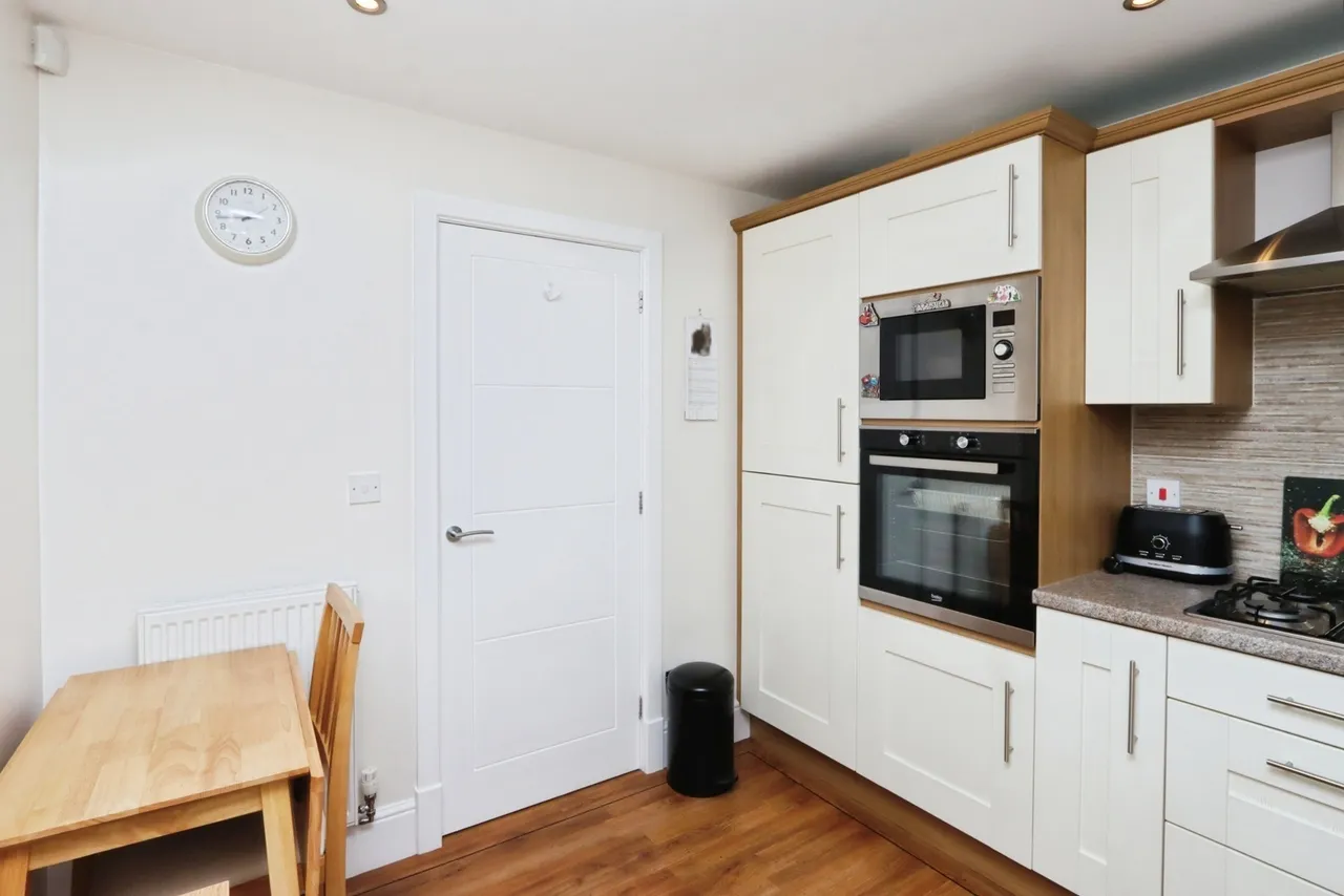 Church Street, Eckington, S21, photo 7