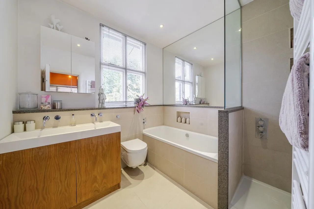 Birchlands Avenue, Battersea, SW12, photo 11