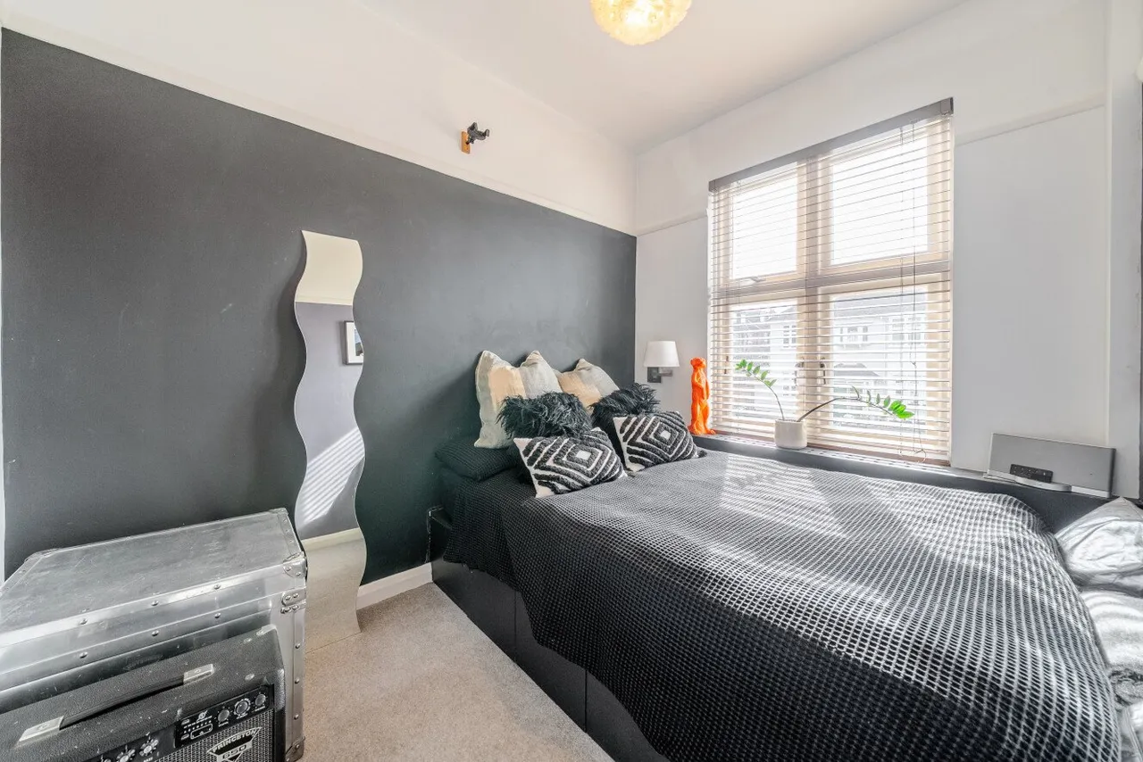 Birchlands Avenue, Battersea, SW12, photo 12