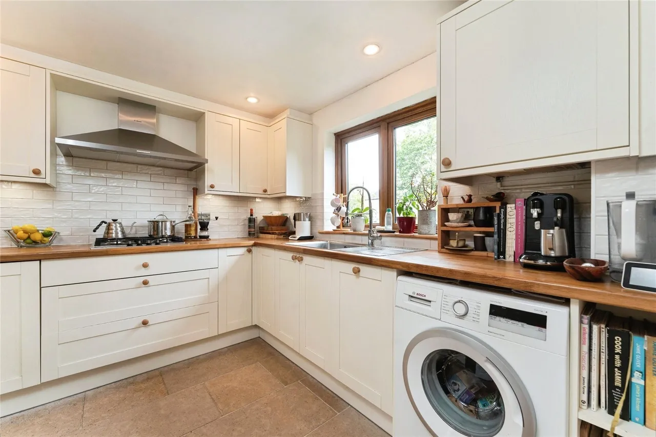 Pieces Court, Waterbeach, CB25, photo 6
