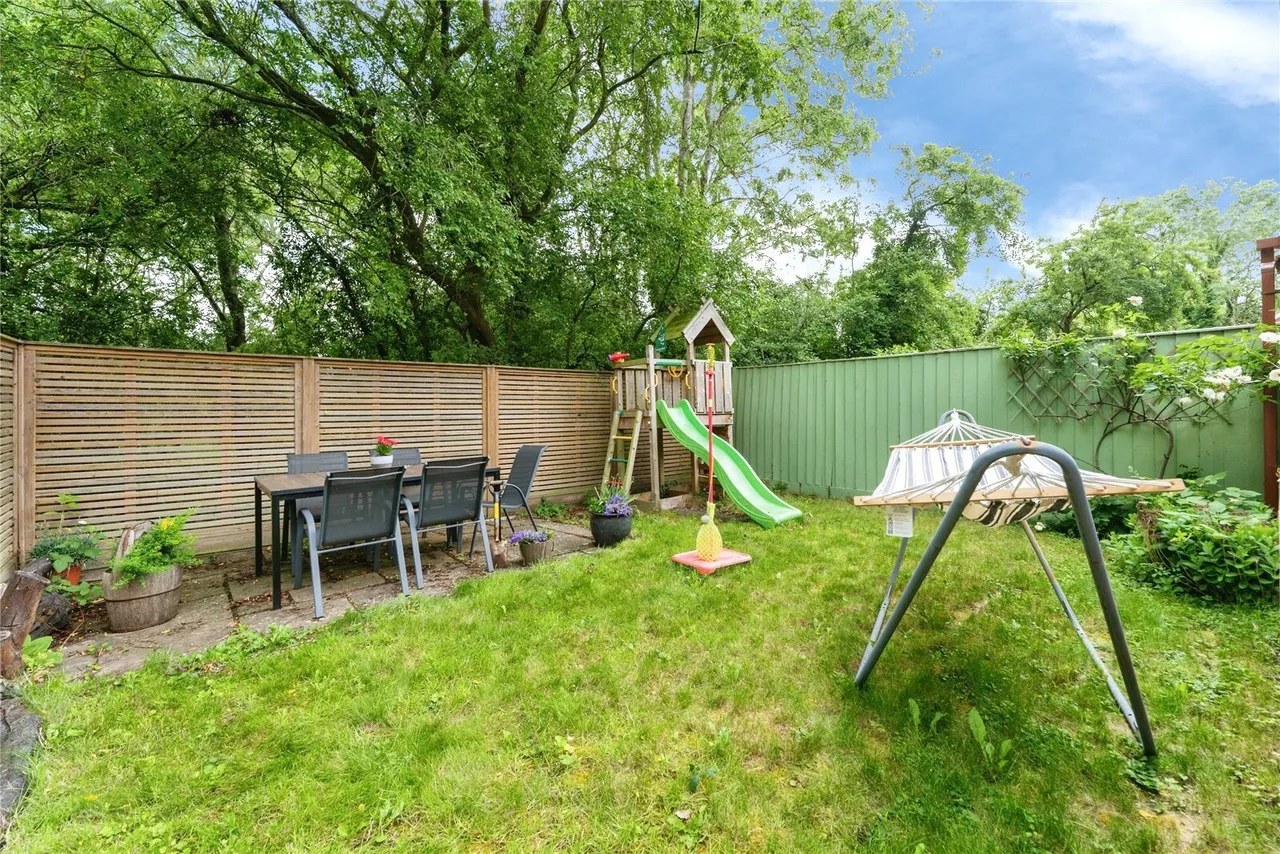 Pieces Court, Waterbeach, CB25, photo 11