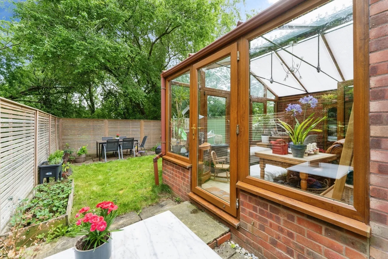 Pieces Court, Waterbeach, CB25, photo 15