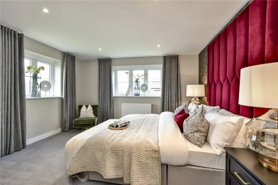 with 5 bedrooms in London Road, Great Chesterford, CB10, photo 5