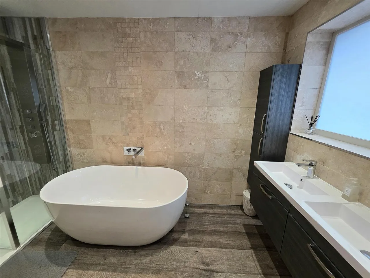 Gleneagles Road, Heald Green, photo 18