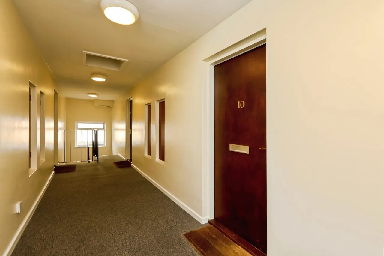 Wostenholm Road, SHEFFIELD, South Yorkshire, S7, photo 14
