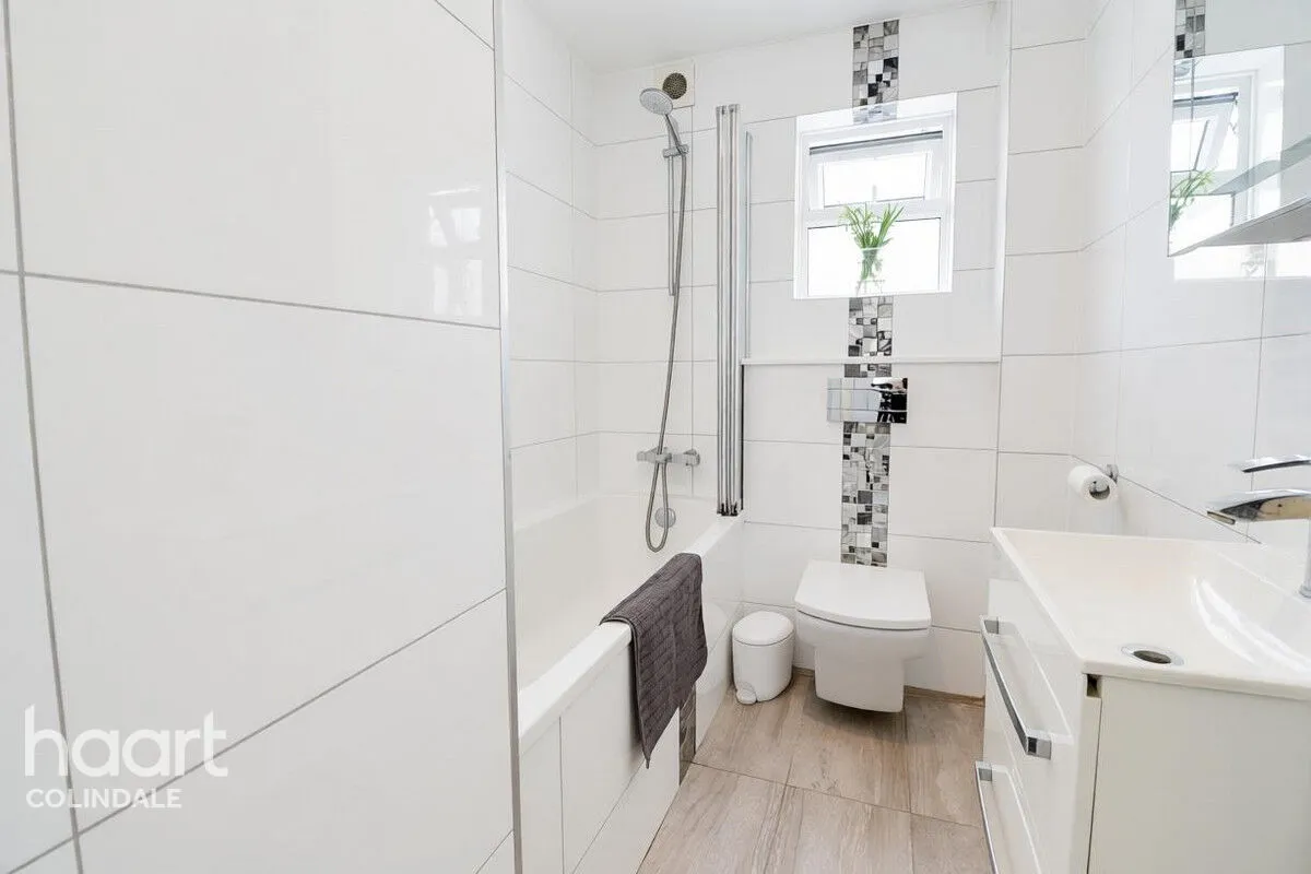 Booth Road, NW9, photo 10