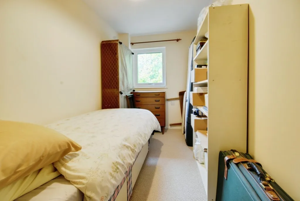 First Avenue, Watford, photo 6