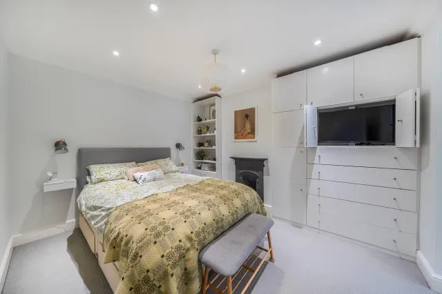 Westfield Road, Woking, GU22, photo 14