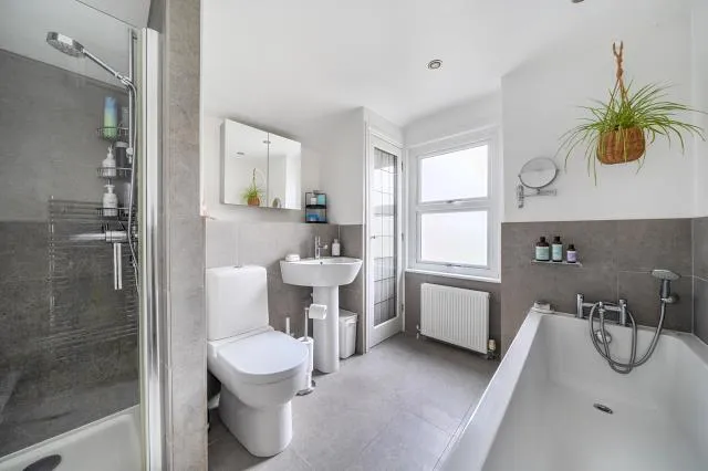 Westfield Road, Woking, GU22, photo 19