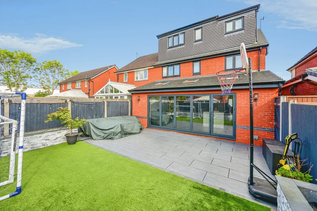 Logfield Drive, Liverpool, L19, photo 24