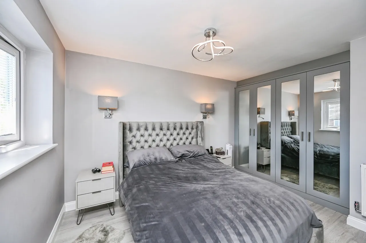 Logfield Drive, Liverpool, L19, photo 13