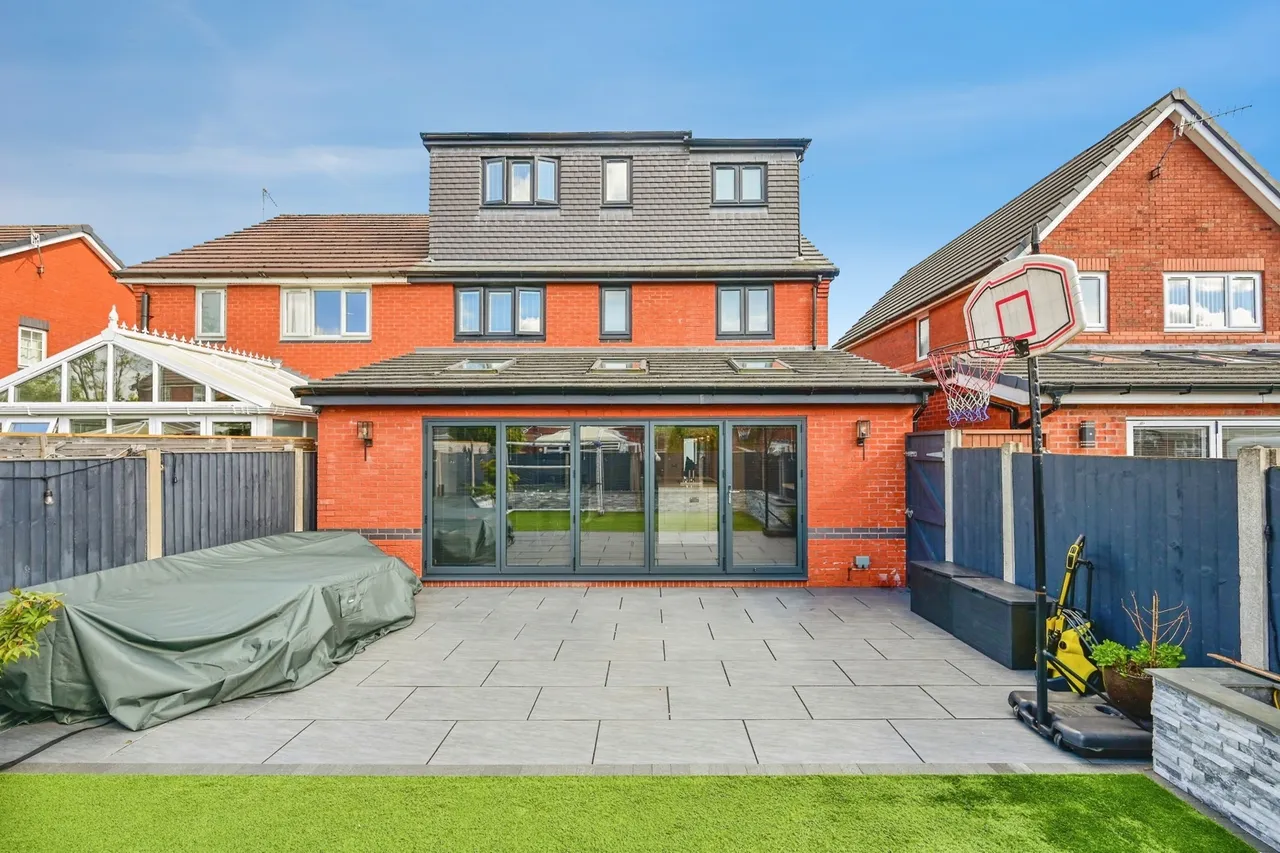 Logfield Drive, Liverpool, L19, photo 26