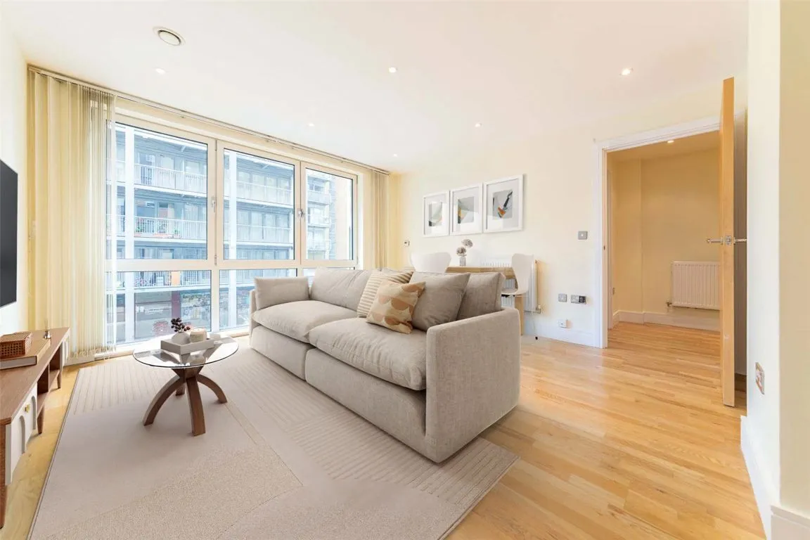 3 bed flat for sale — Indescon Square, Canary Wharf