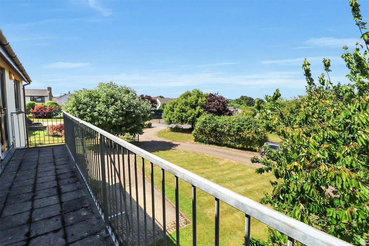 Sycamore Close, Instow, photo 18