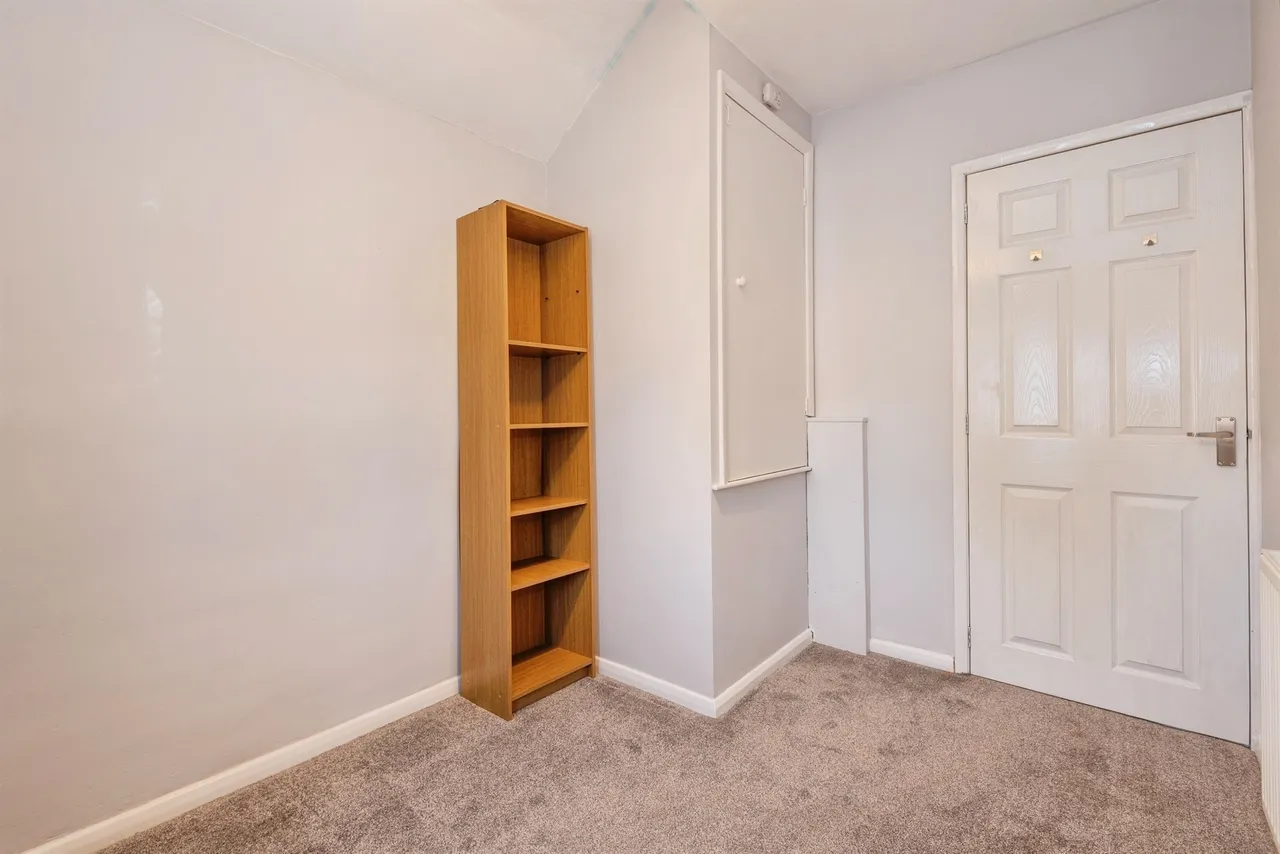 Lyngford Square, Taunton, TA2, photo 10