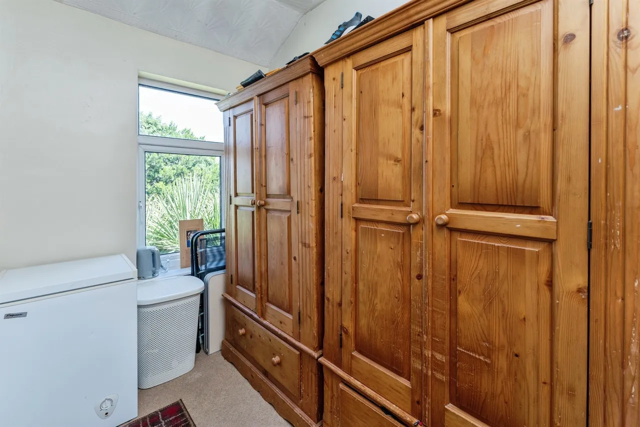 Chester Road, Little Sutton, CH66, photo 14