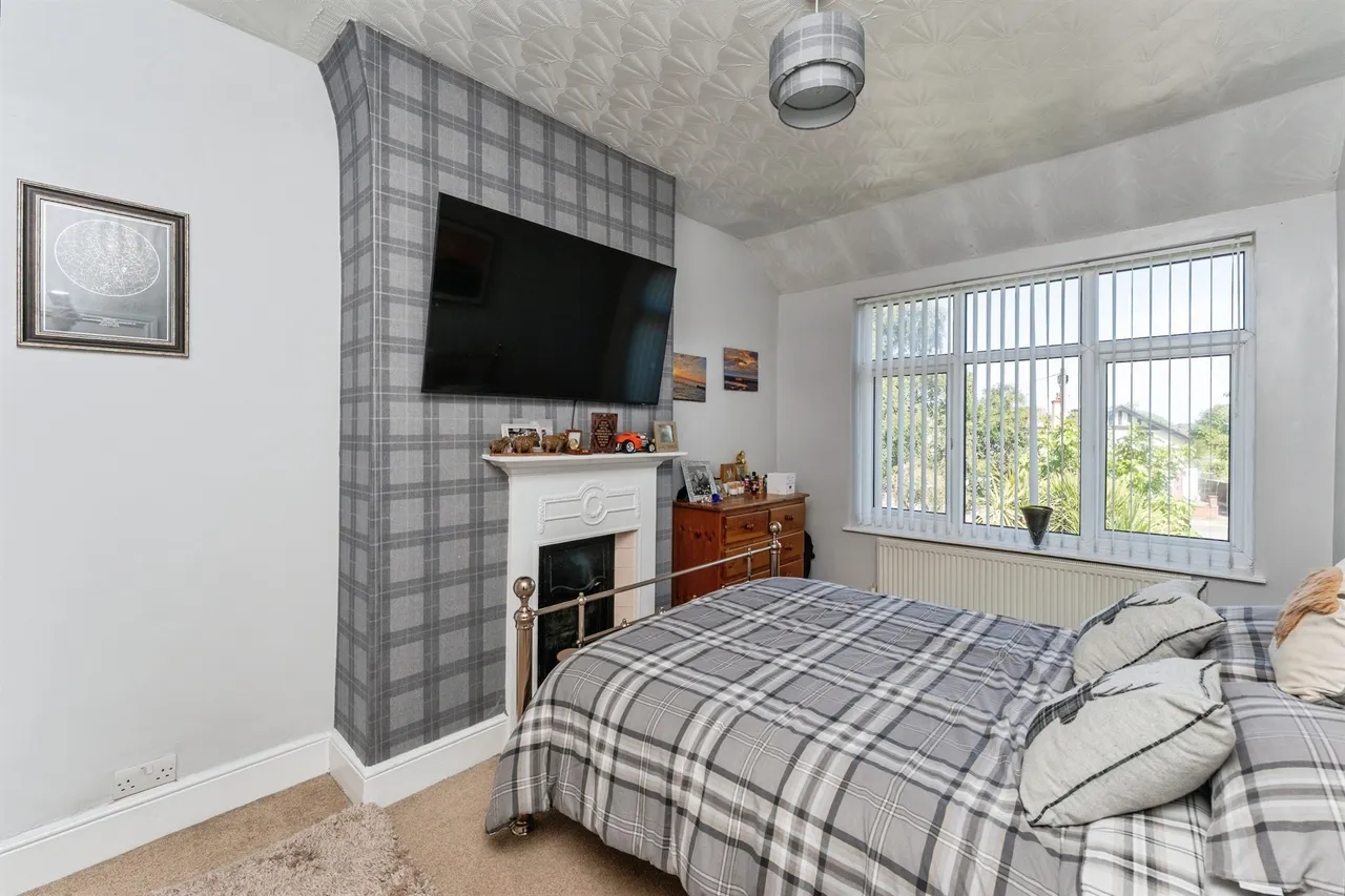 Chester Road, Little Sutton, CH66, photo 10