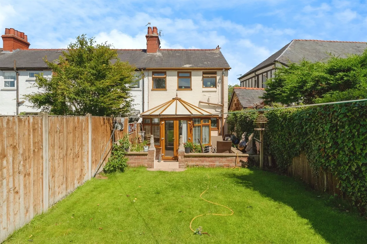 Chester Road, Little Sutton, CH66, photo 17