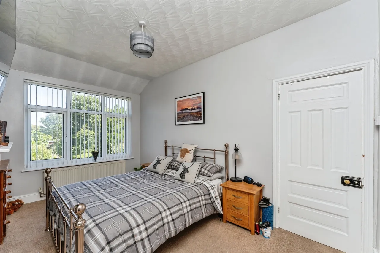 Chester Road, Little Sutton, CH66, photo 11
