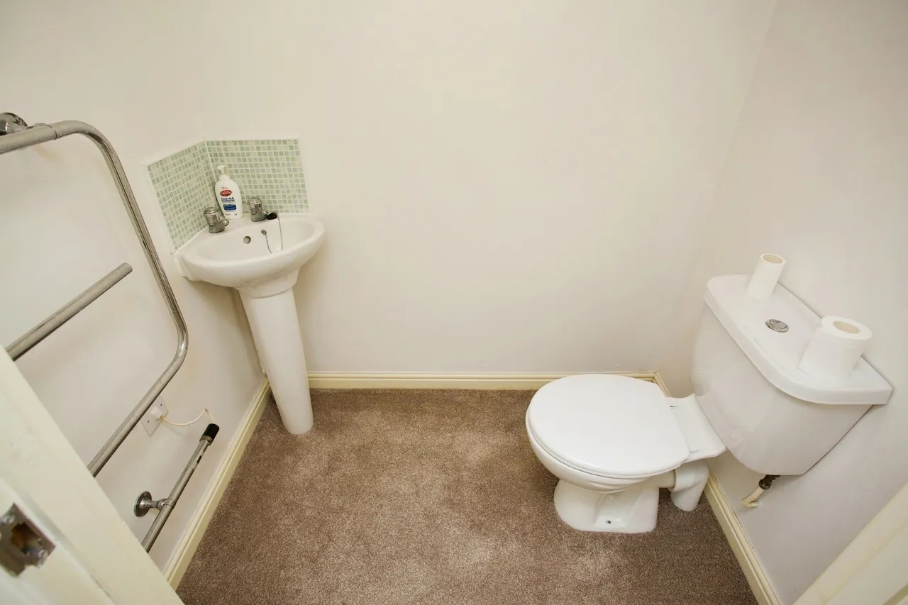 Drum Road, Eastleigh, SO50, photo 6