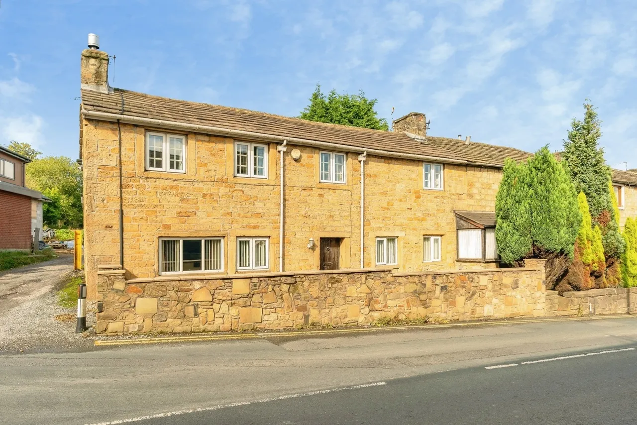 3 bed house for sale, Hibson Road, Nelson, BB9