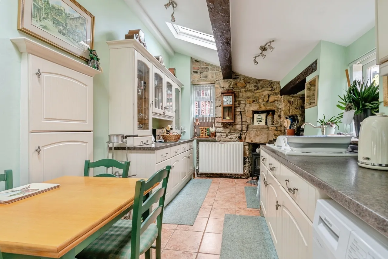 Hibson Road, Nelson, BB9, photo 4