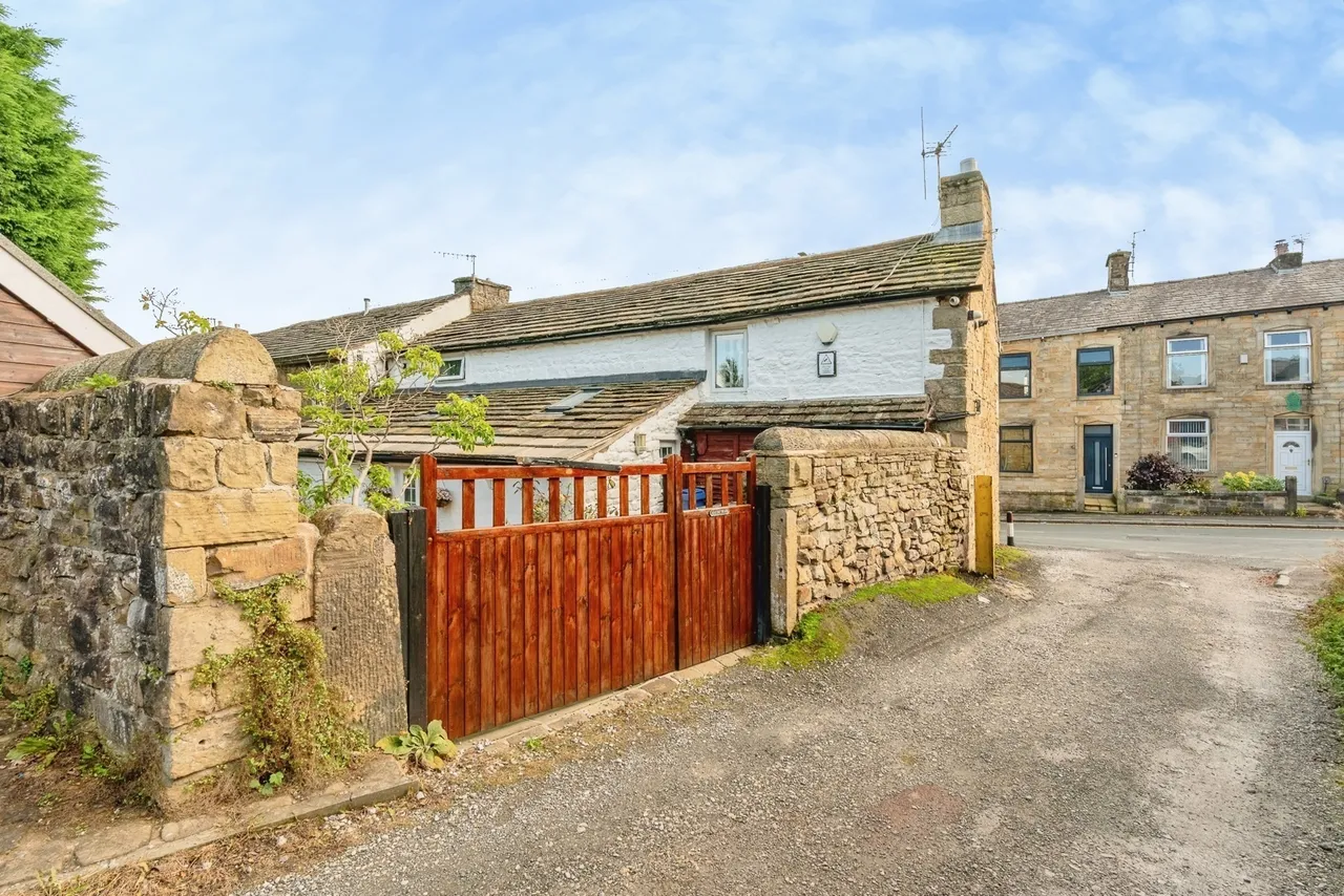 Hibson Road, Nelson, BB9, photo 9