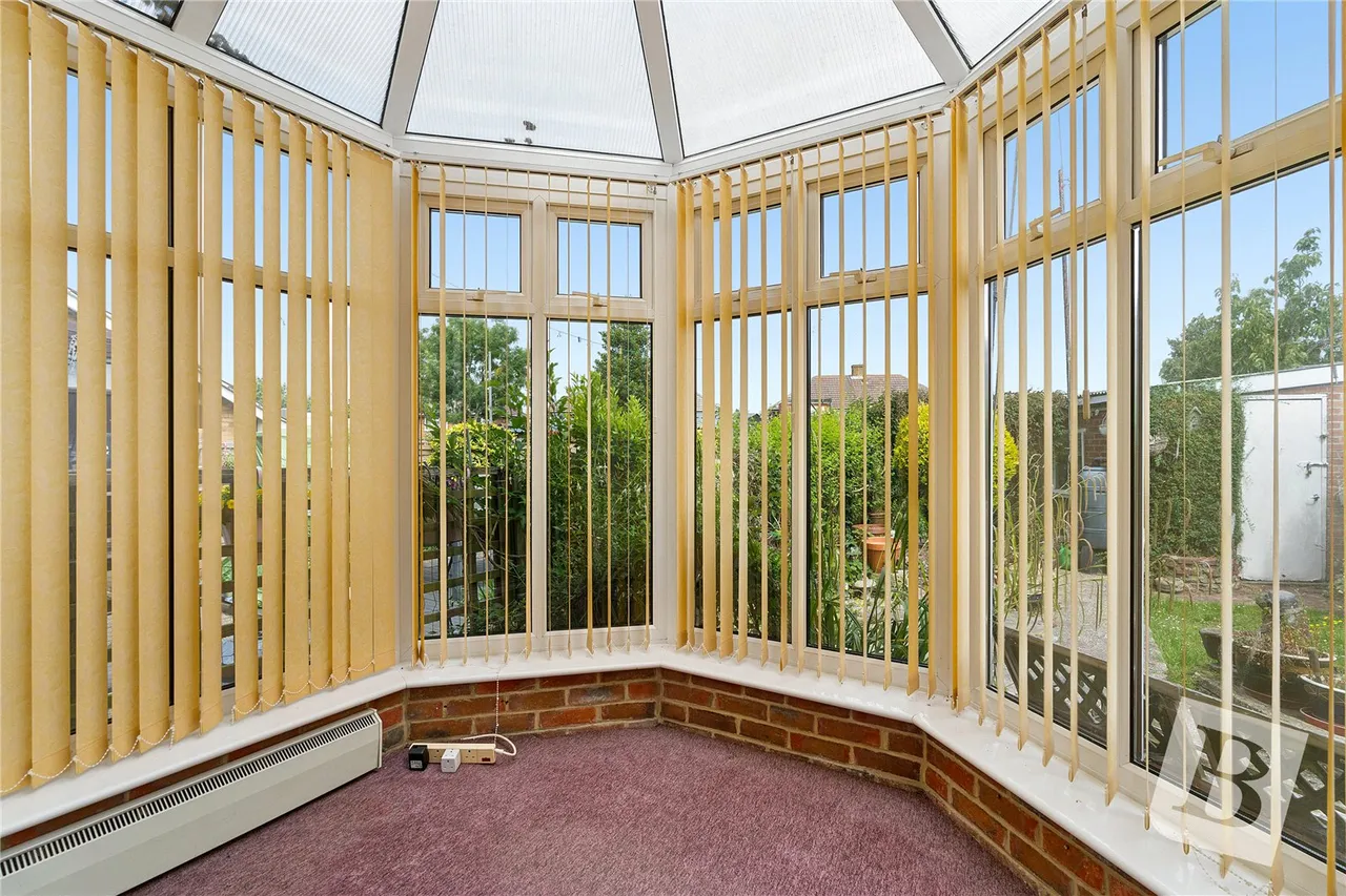 Challenge Close, Gravesend, Kent, DA12, photo 6