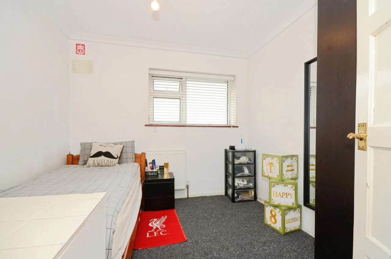 Brook Road, Borehamwood, WD6, photo 11
