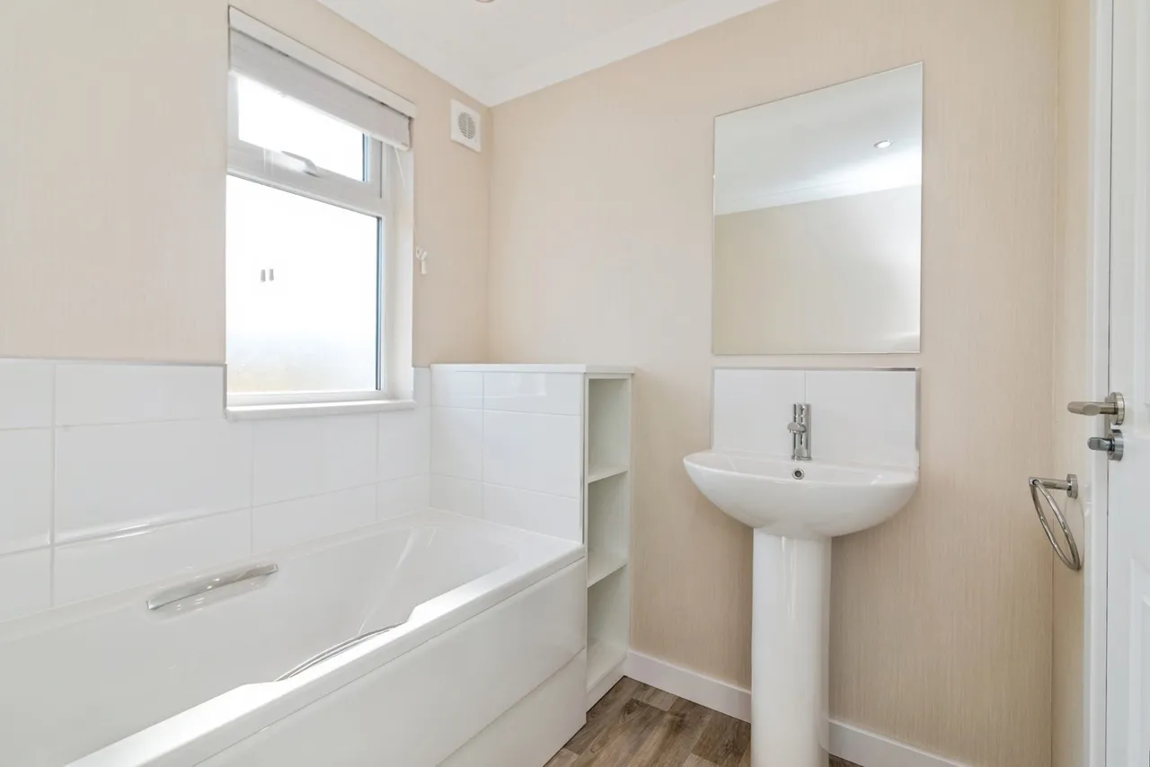Pound Road, Beccles, Suffolk, NR34, photo 17