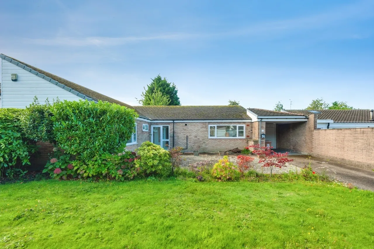 Eccleston Gardens, St. Helens, WA10, photo 15