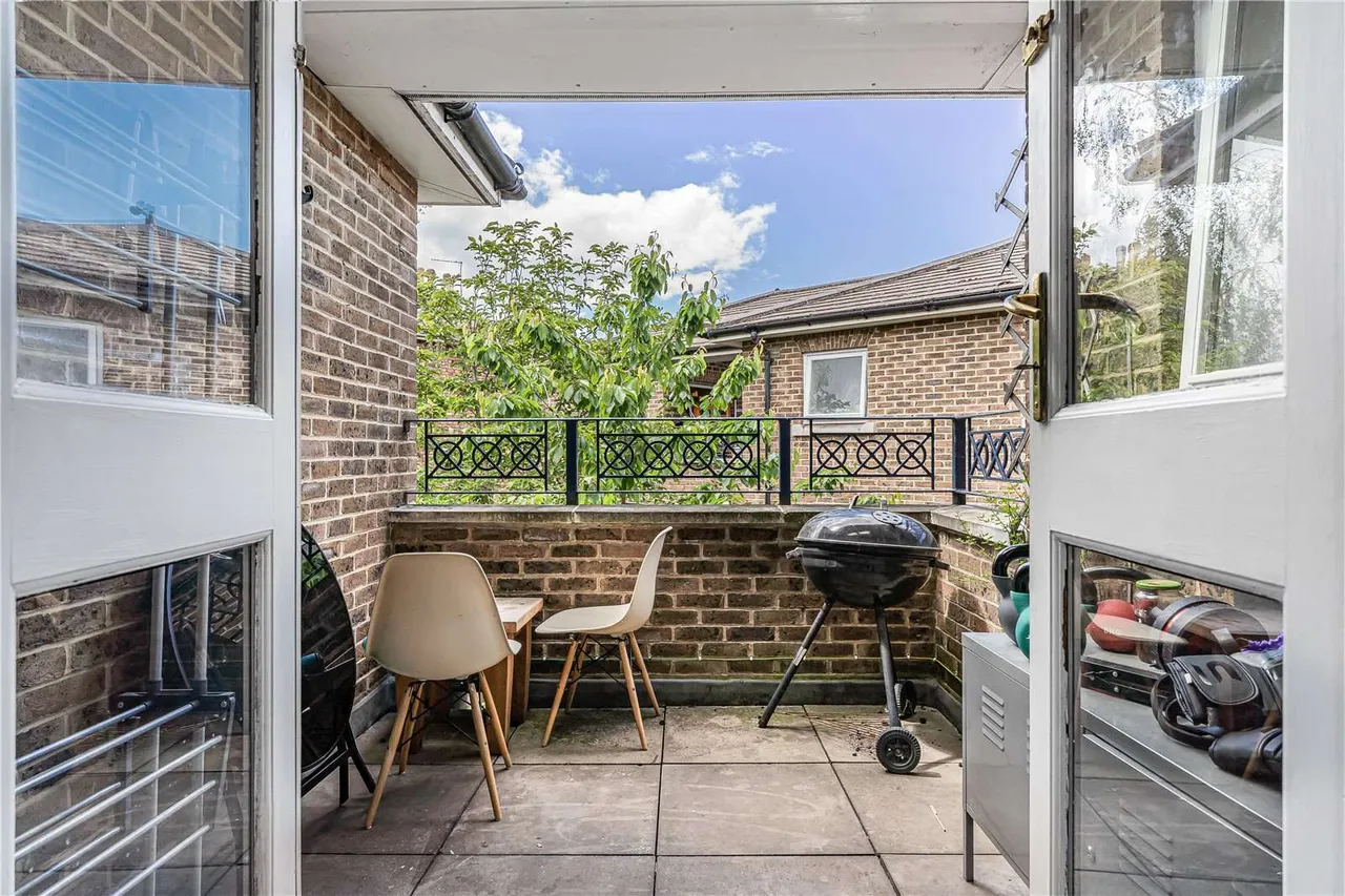 Hertford Road, London, N1 4LR, photo 3