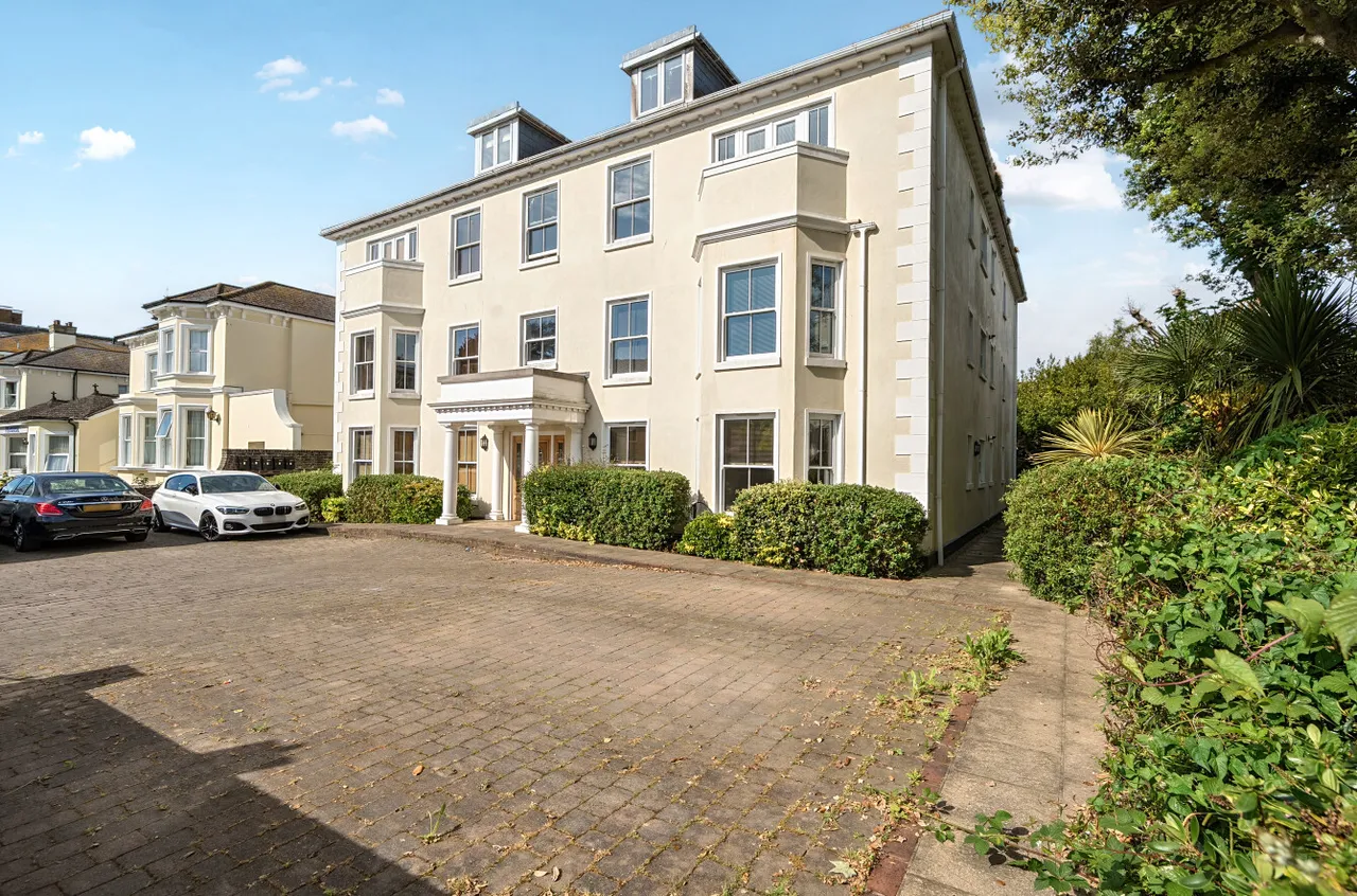 Gratwicke Road, Worthing, BN11, photo 17