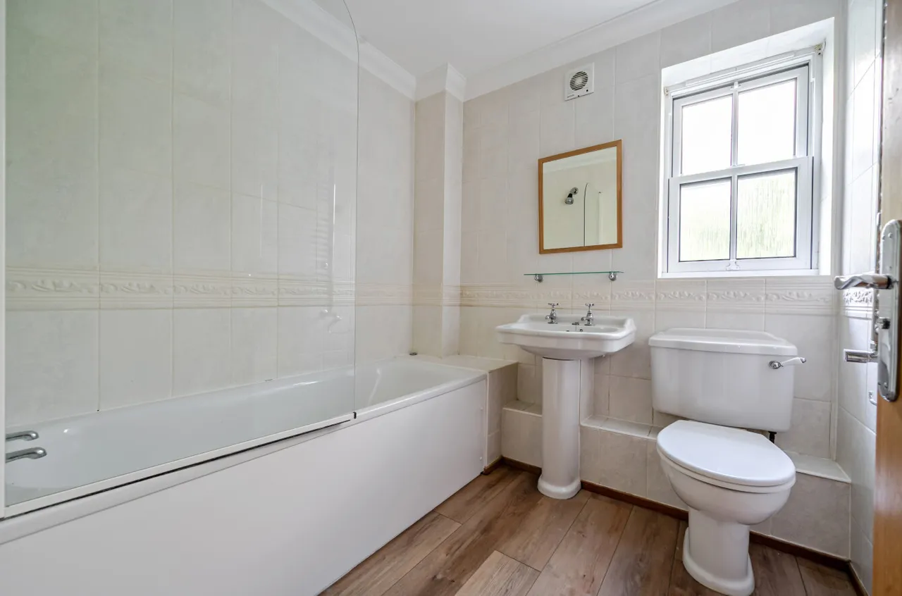 Gratwicke Road, Worthing, BN11, photo 13