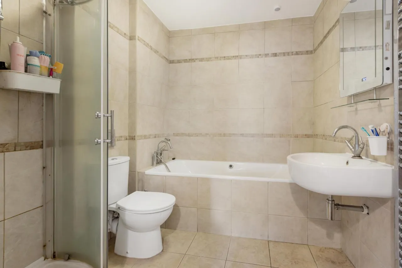 Ferndale Road, Clapham, SW4, photo 9
