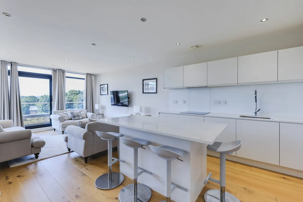 Low Lane, Horsforth, LS18, photo 6