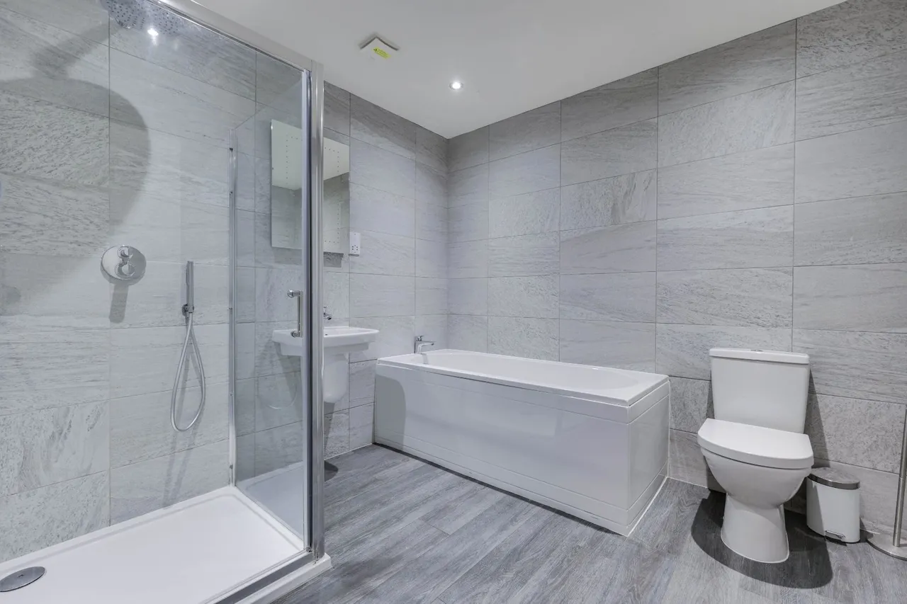 Low Lane, Horsforth, LS18, photo 14